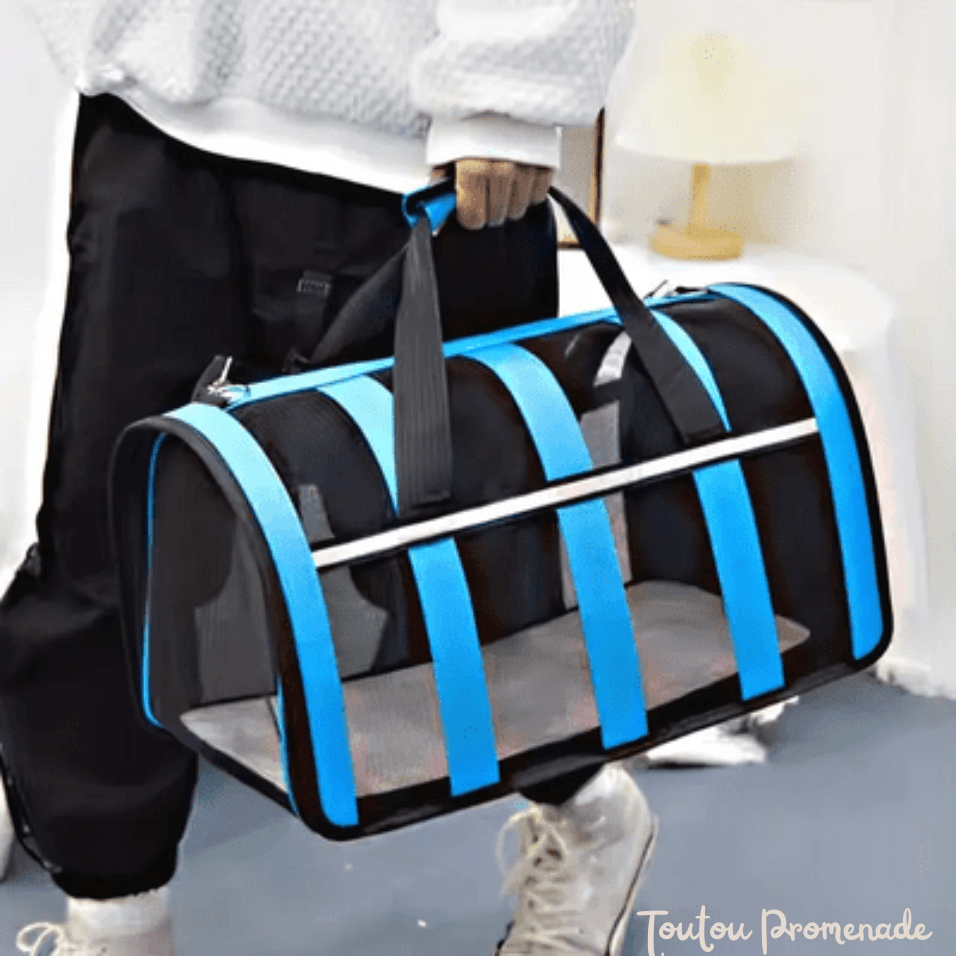 Détail de la fermeture éclair sécurisée et poignées rembourrées du MeshPetCarrier bleu