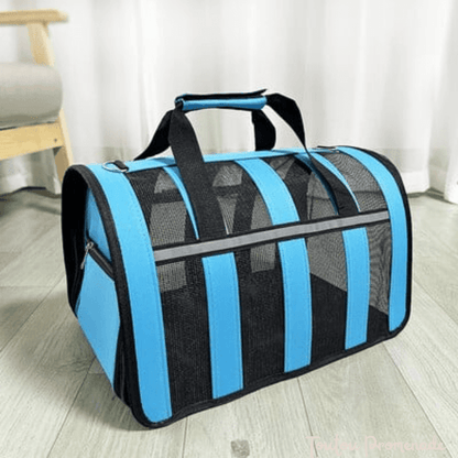 Vue latérale du sac MeshPetCarrier bleu montrant la ventilation mesh